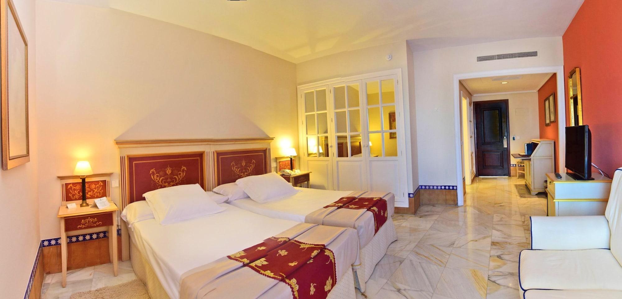 Hotel Alcazar De La Reina Carmona  Exteriör bild