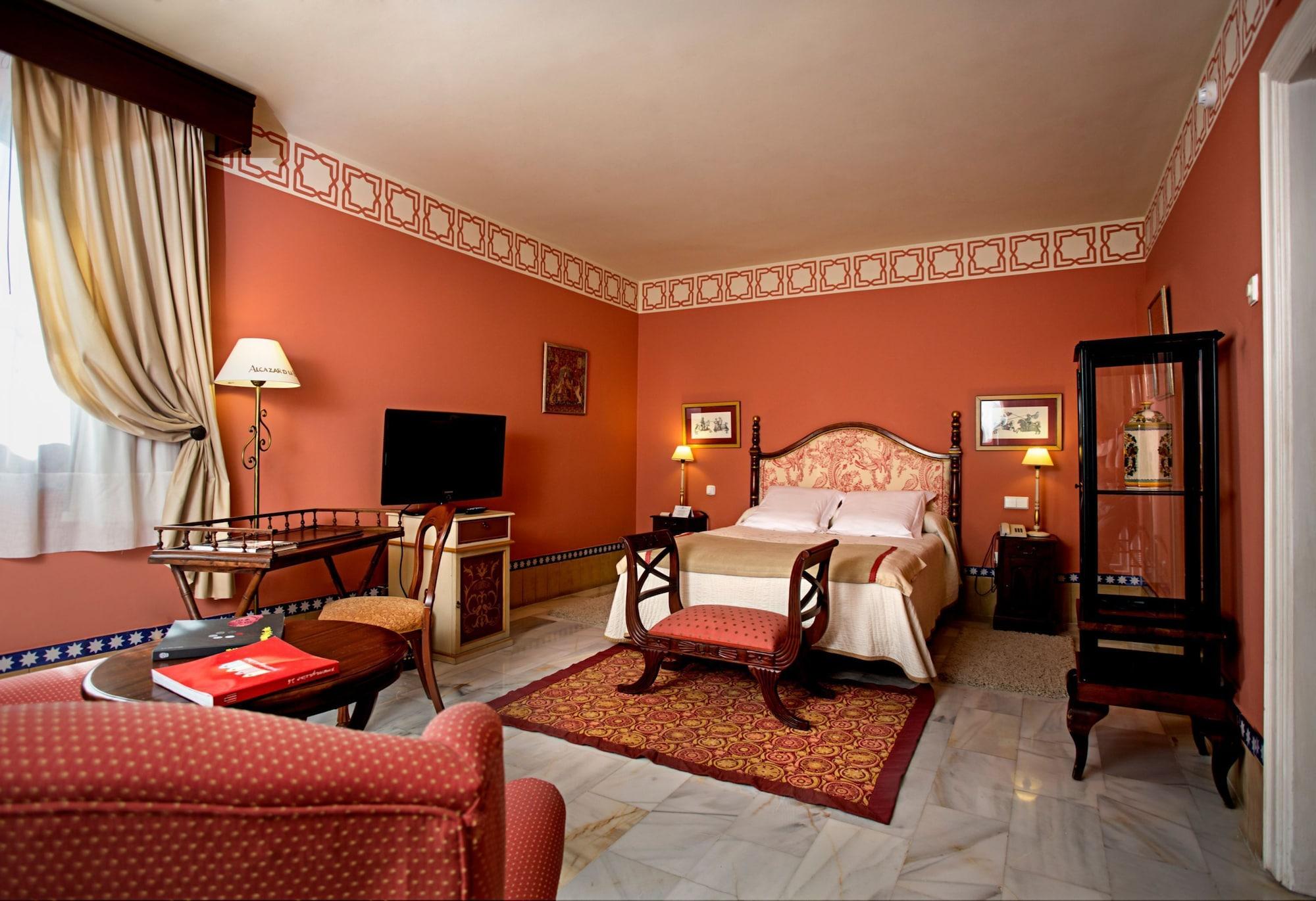 Hotel Alcazar De La Reina Carmona  Exteriör bild