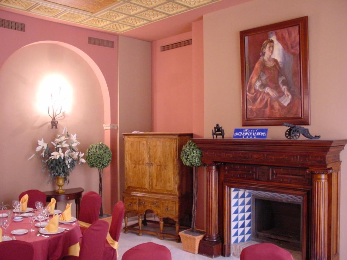Hotel Alcazar De La Reina Carmona  Exteriör bild