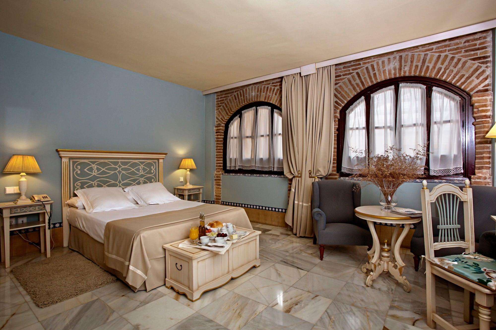 Hotel Alcazar De La Reina Carmona  Exteriör bild