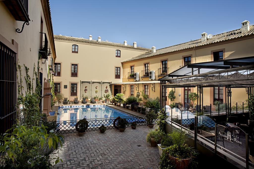 Hotel Alcazar De La Reina Carmona  Exteriör bild